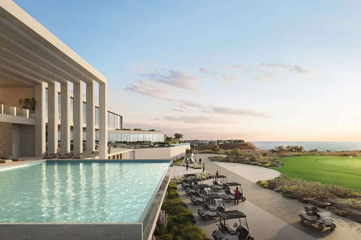 Residence club pool